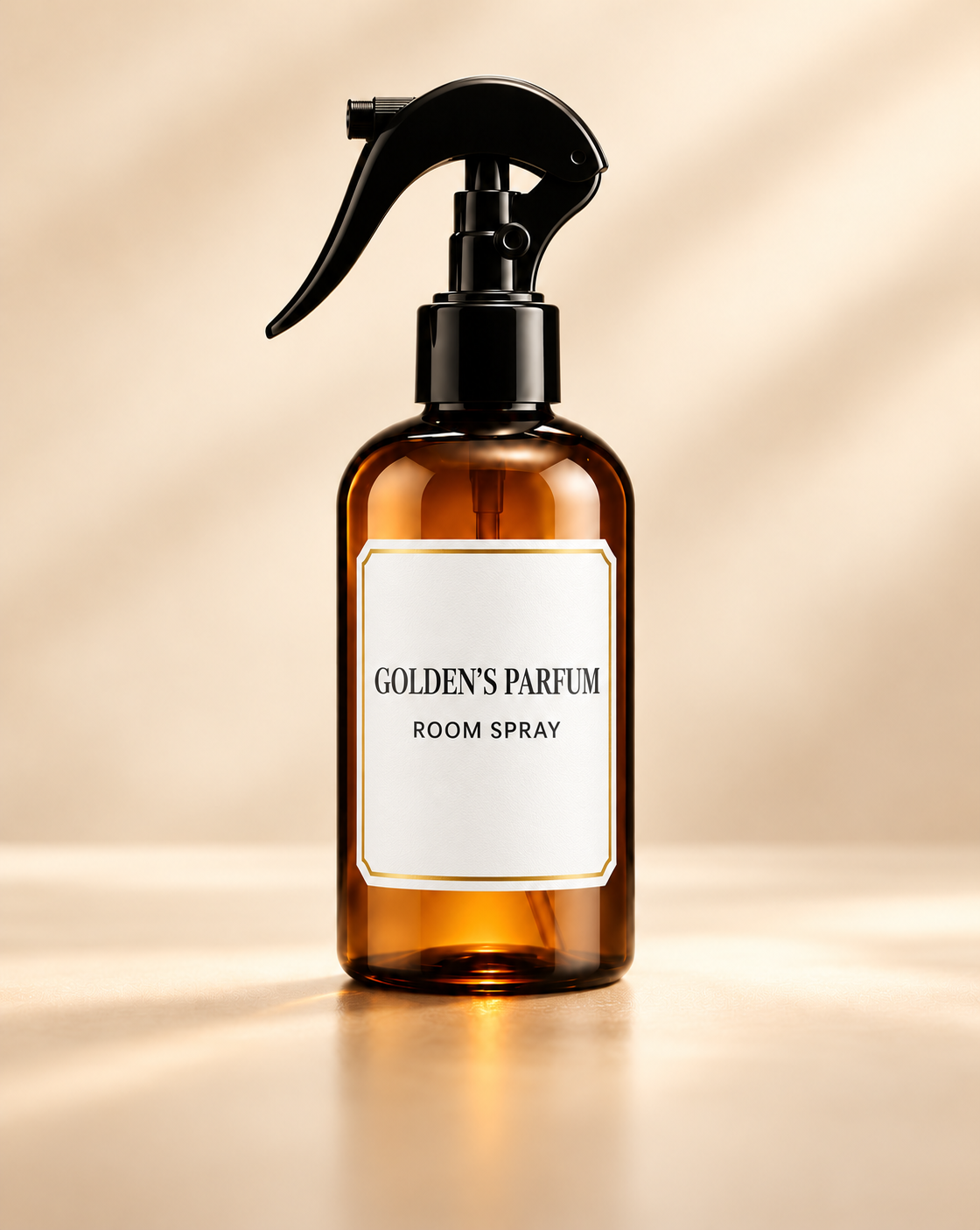 Golden’s Room Spray me stiker të bardhë